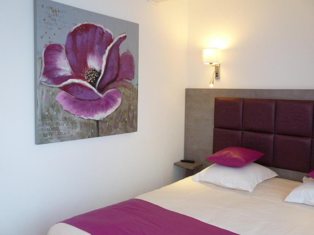 Hotel Monet La Rivière-Saint-Sauveur Екстериор снимка